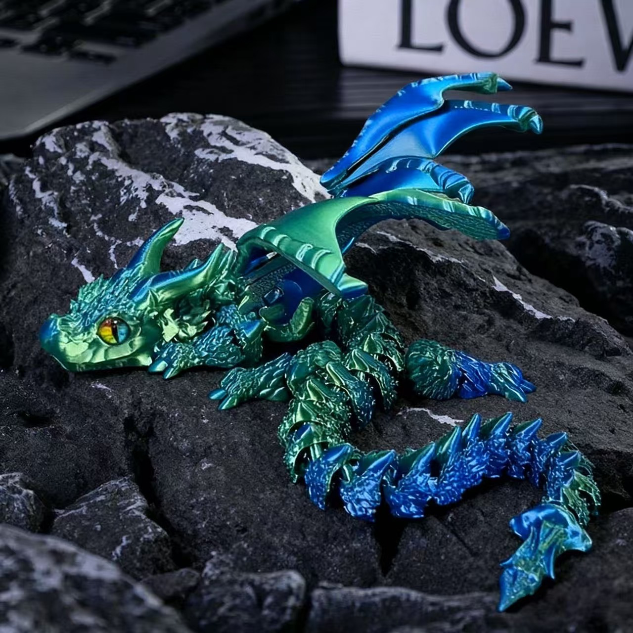 Model draka wyverna z skrzydła – Party Games Gifts recenzja i cena